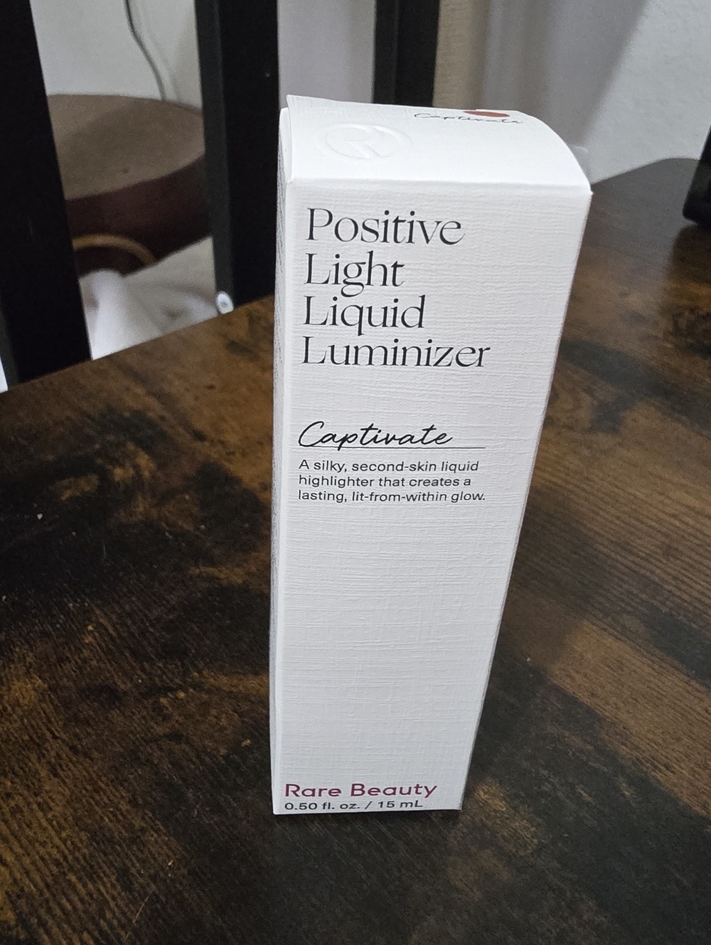 Rare Beauty Positive Light Liquid Luminizer - Picture 3 of 5